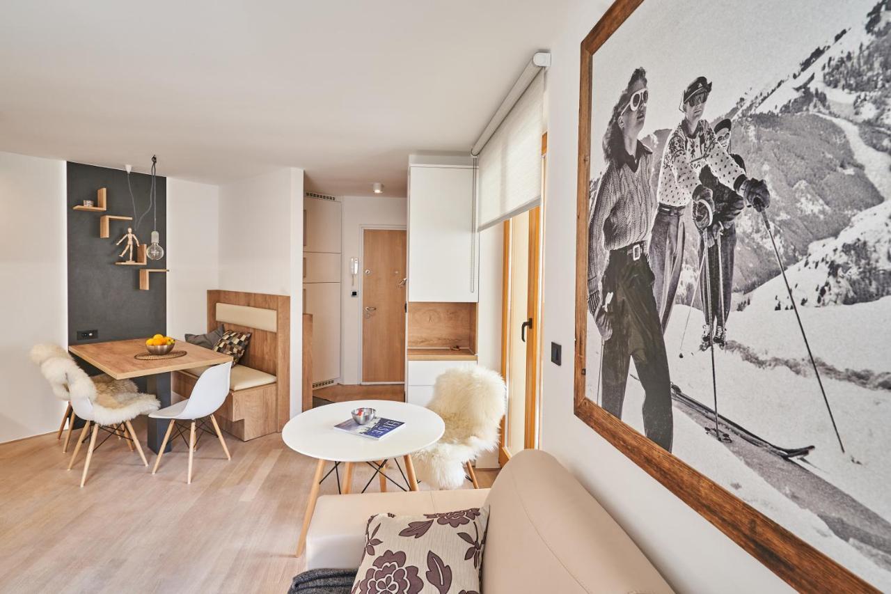 Cozy Apartment In The Heart Of Kranjska Gora Exterior foto
